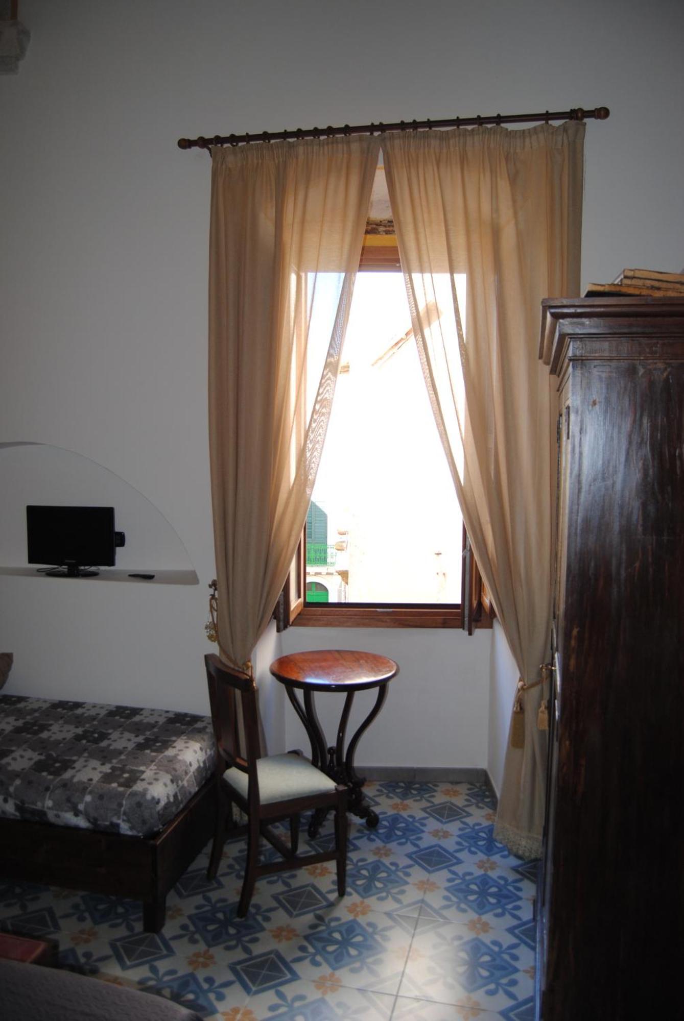 גאליפולי B & B Palazzo Maestro & Corte Maestro Rooms חדר תמונה