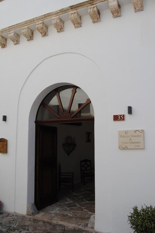 גאליפולי B & B Palazzo Maestro & Corte Maestro Rooms מראה חיצוני תמונה
